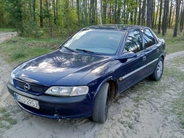 Авто Opel Vectra 1996 № 8743912