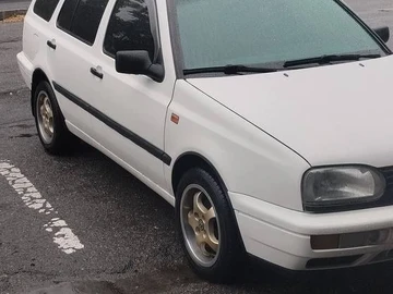 Авто Volkswagen Golf 1997 № 8743950
