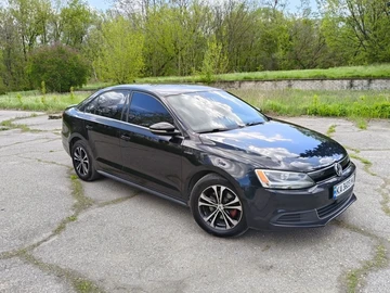 Авто Volkswagen Jetta 2012 № 8744037