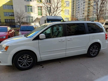 Авто Dodge Grand Caravan 2017 № 8744055