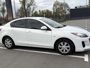 Авто Mazda 3 2011 № 8744104