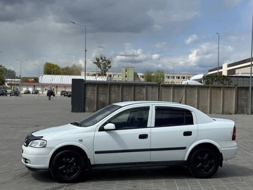 Авто Opel Astra 2007 № 8744126
