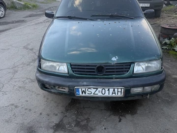 Авто Volkswagen Passat Hatchback 1996 № 8744127