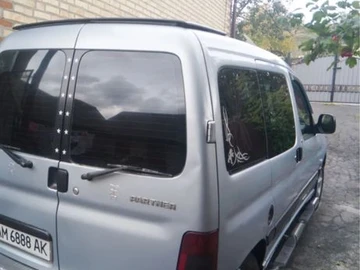 Авто Peugeot Partner 2004 № 8744148