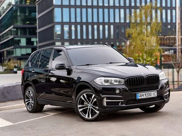 Авто BMW X5 2017 № 8744172