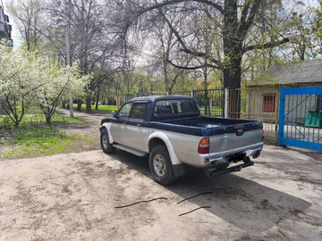 Авто Mitsubishi L 200 2002 № 8744288