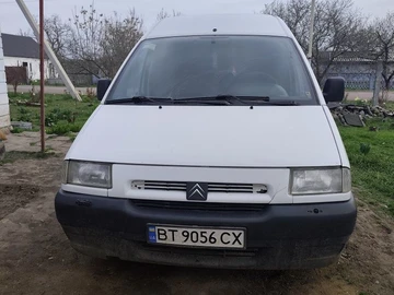 Авто Citroen Jumpy 2000 № 8744354