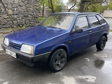 Авто ВАЗ 2109 1997 № 8744374