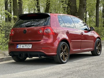 Авто Volkswagen Golf 2005 № 8744515