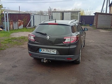 Авто Renault 4 2010 № 8744552