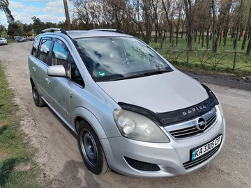 Авто Opel Zafira 2010 № 8744711
