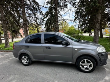 Авто Chevrolet Aveo 2009 № 8744730