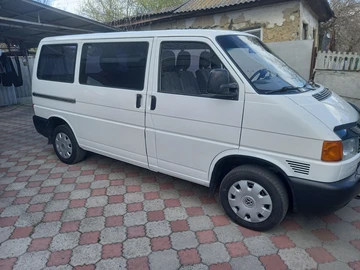 Авто Volkswagen Transporter 1999 № 8744738
