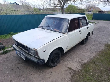 Авто ВАЗ 2107 1997 № 8744747