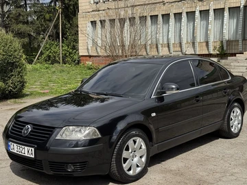 Авто Volkswagen Passat Sedan 2003 № 8744777
