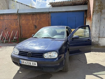 Авто Volkswagen Golf 2001 № 8744829