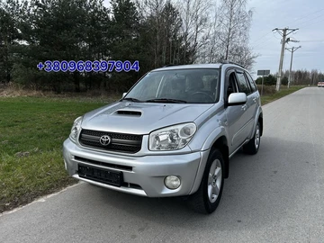 Авто Toyota Avensis Verso 2004 № 8744959