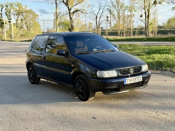 Авто Volkswagen Polo 1998 № 8745336