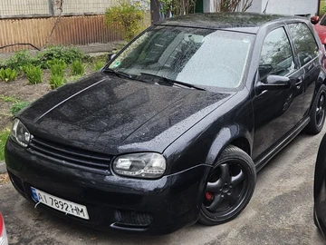 Авто Volkswagen Golf 2002 № 8745344