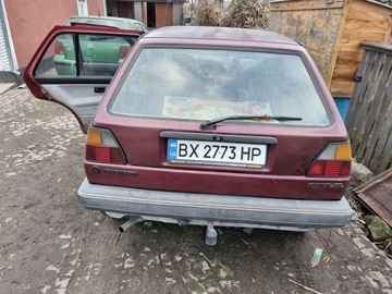 Авто Volkswagen Golf 1986 № 8745377