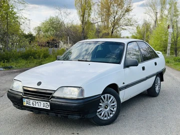 Авто Opel Omega 1989 № 8745403