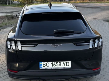 Авто Ford Mustang 2022 № 8745408