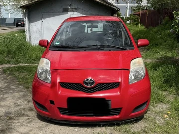 Авто Toyota Yaris 2011 № 8745458