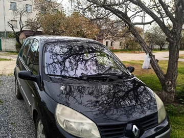 Авто Renault 4 2003 № 8745536