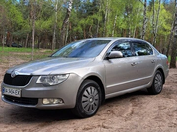 Авто Skoda Superb 2010 № 8745560
