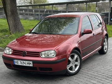 Авто Volkswagen Golf 1999 № 8745811