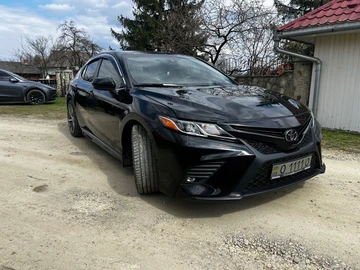 Авто Toyota Camry 2018 № 8746150