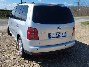 Авто Volkswagen Touran 2007 № 8746364