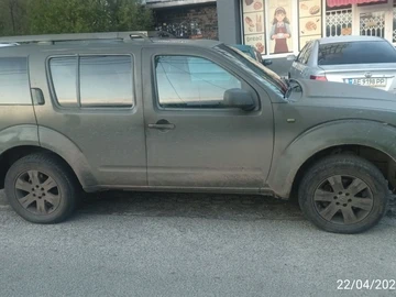 Авто Nissan Pathfinder 2006 № 8746433