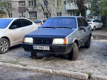 Авто ВАЗ 21099 1994 № 8746627