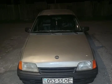 Авто Opel Kadett 1993 № 8746629