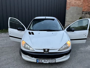 Авто Peugeot 206 2002 № 8746941