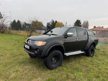 Авто Mitsubishi L 200 2009 № 8746959