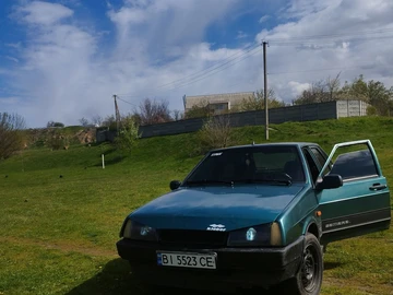 Авто ВАЗ 2109 1993 № 8747030