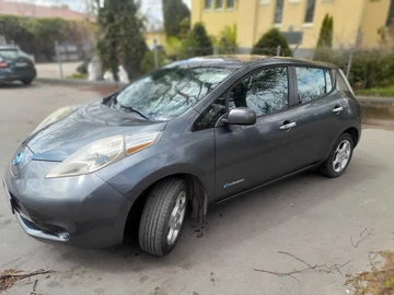 Авто Nissan Leaf 2013 № 8747126
