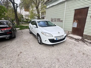 Авто Renault Megane 2010 № 8747204