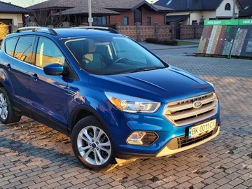 Авто Ford Escape 2017 № 8747249