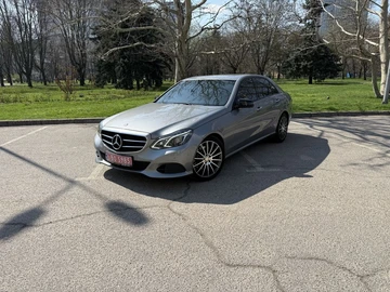 Авто Mercedes 220 2014 № 8747474