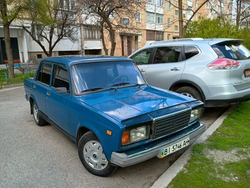 Авто ВАЗ 2107 2001 № 8747490
