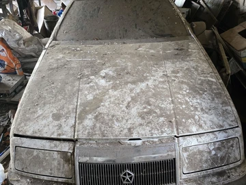 Авто Chrysler Le Baron 1987 № 8747547