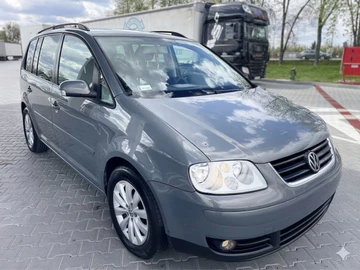 Авто Volkswagen Touran 2003 № 8747568