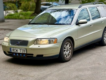 Авто Volvo V70 2006 № 8747597