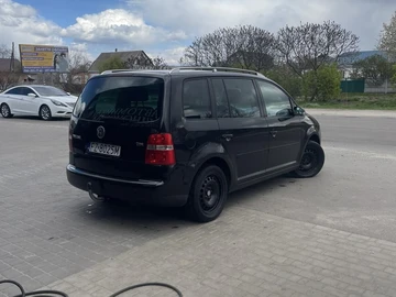 Авто Volkswagen Touran 2004 № 8747642