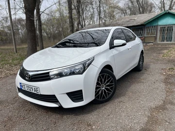 Авто Toyota Corolla 2017 № 8747829
