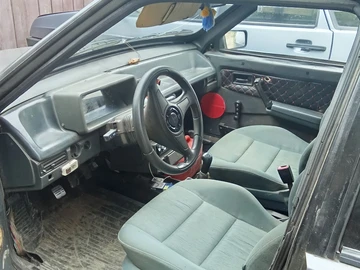 Авто ВАЗ 21099 1993 № 8748014