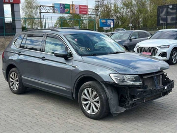 Авто Volkswagen Tiguan 2017 № 8748015
